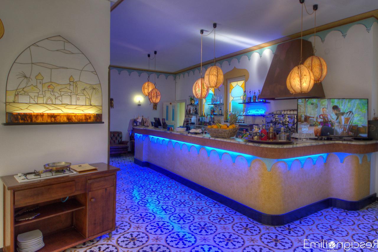 Hotel Arabesque Вариготи Екстериор снимка