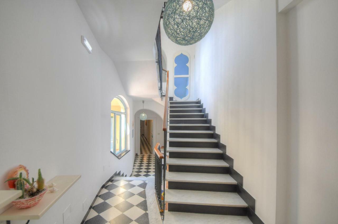 Hotel Arabesque Вариготи Екстериор снимка