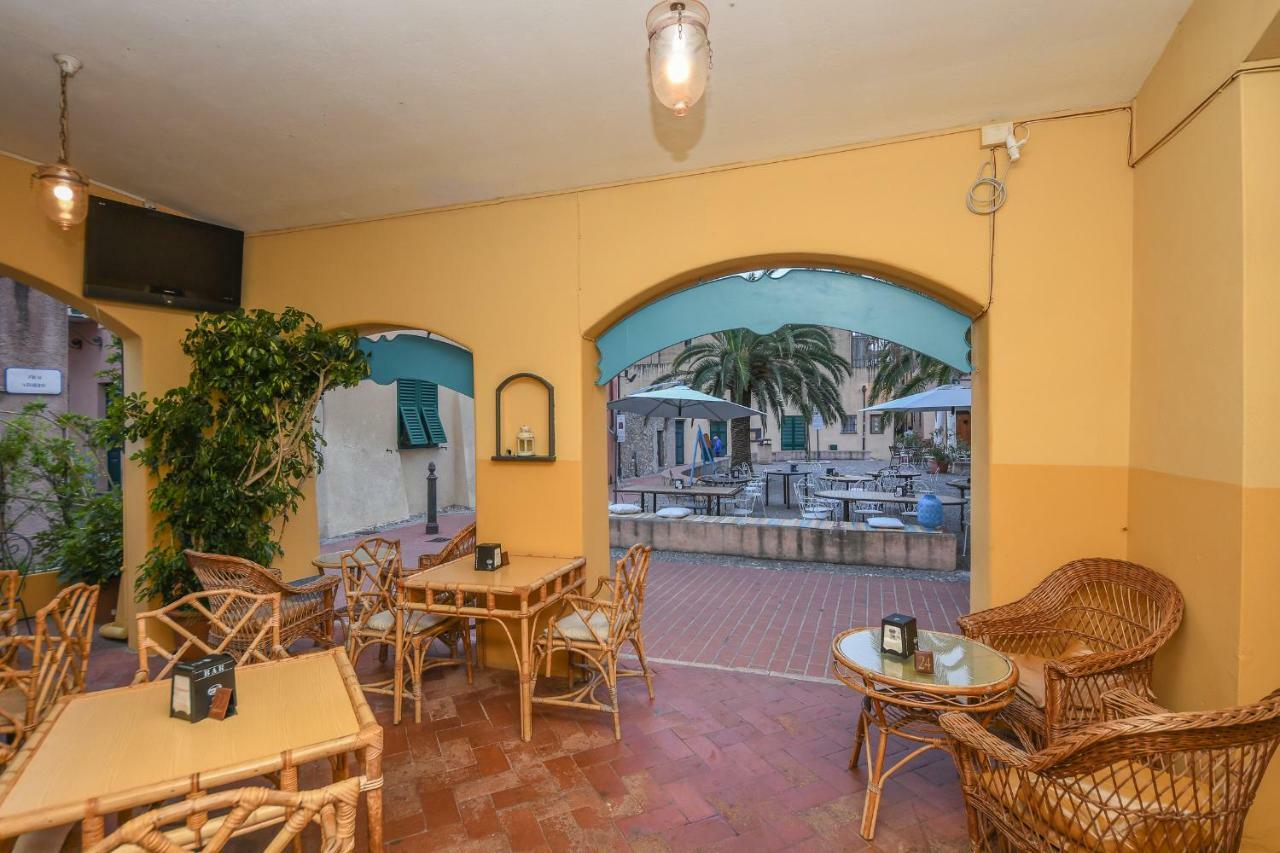 Hotel Arabesque Вариготи Екстериор снимка