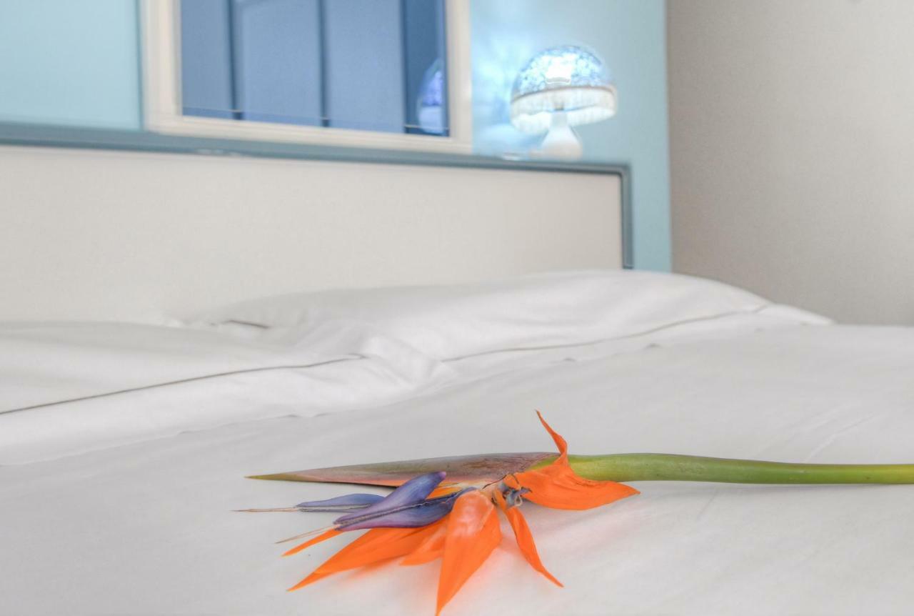 Hotel Arabesque Вариготи Екстериор снимка